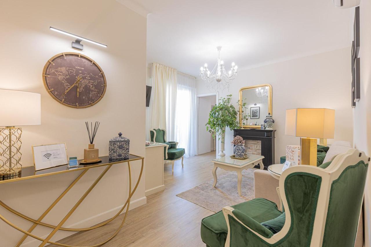 Crys: Apartments, Holiday, Business, Verde เวโรนา ภายนอก รูปภาพ