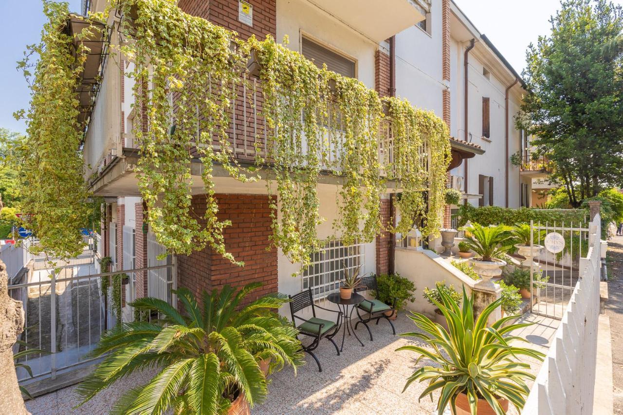 Crys: Apartments, Holiday, Business, Verde เวโรนา ภายนอก รูปภาพ